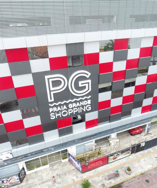 SHOPPING.PG52